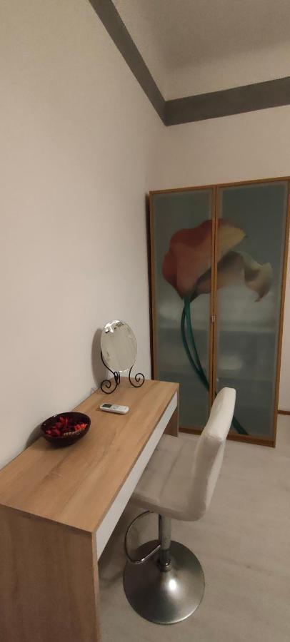 La Tana Della Volpe Hotel ลาสเปเซีย ภายนอก รูปภาพ