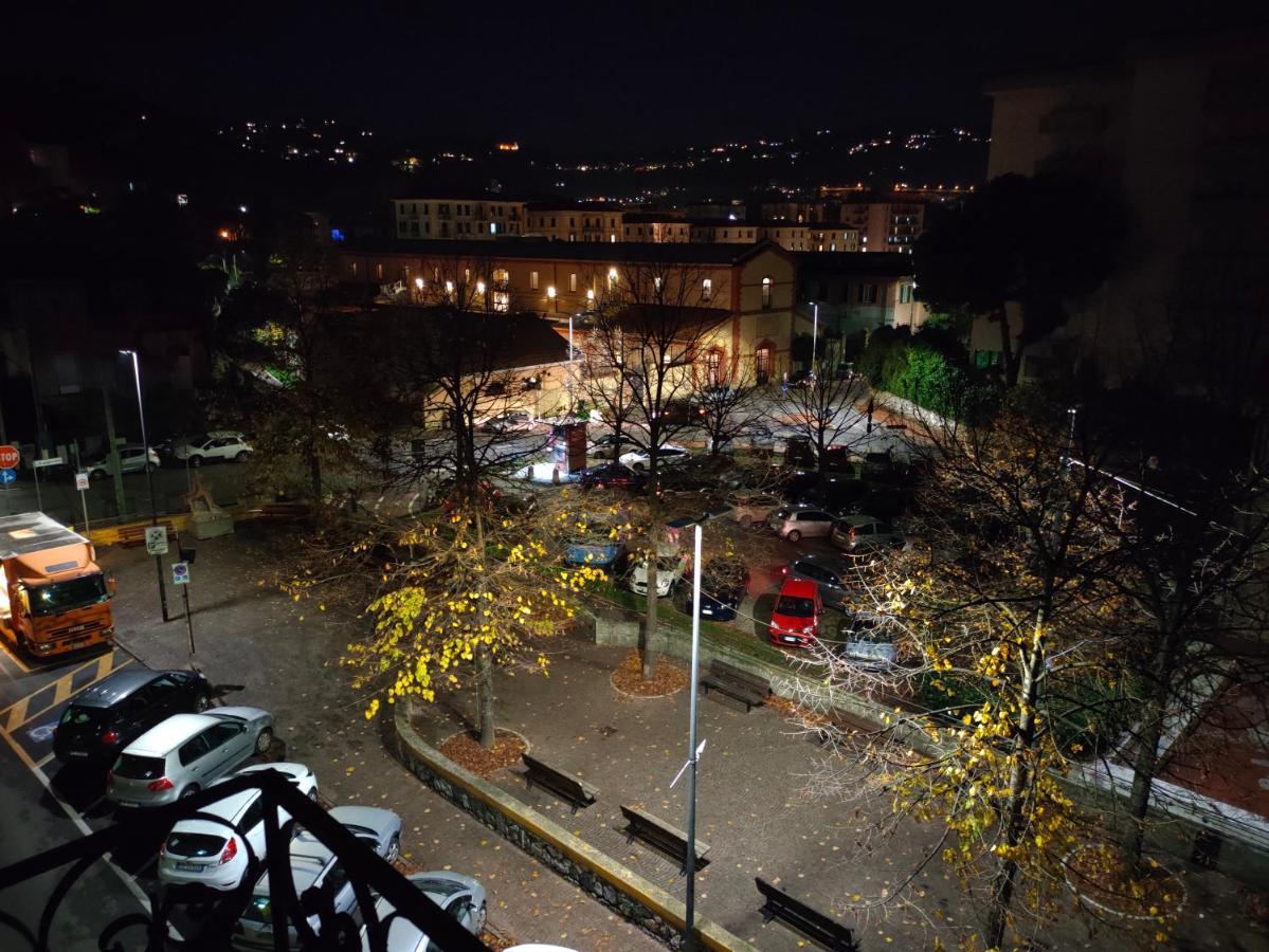La Tana Della Volpe Hotel ลาสเปเซีย ภายนอก รูปภาพ